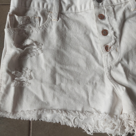 Hollister Jean Shorts size 32 White - Picture 4 of 8